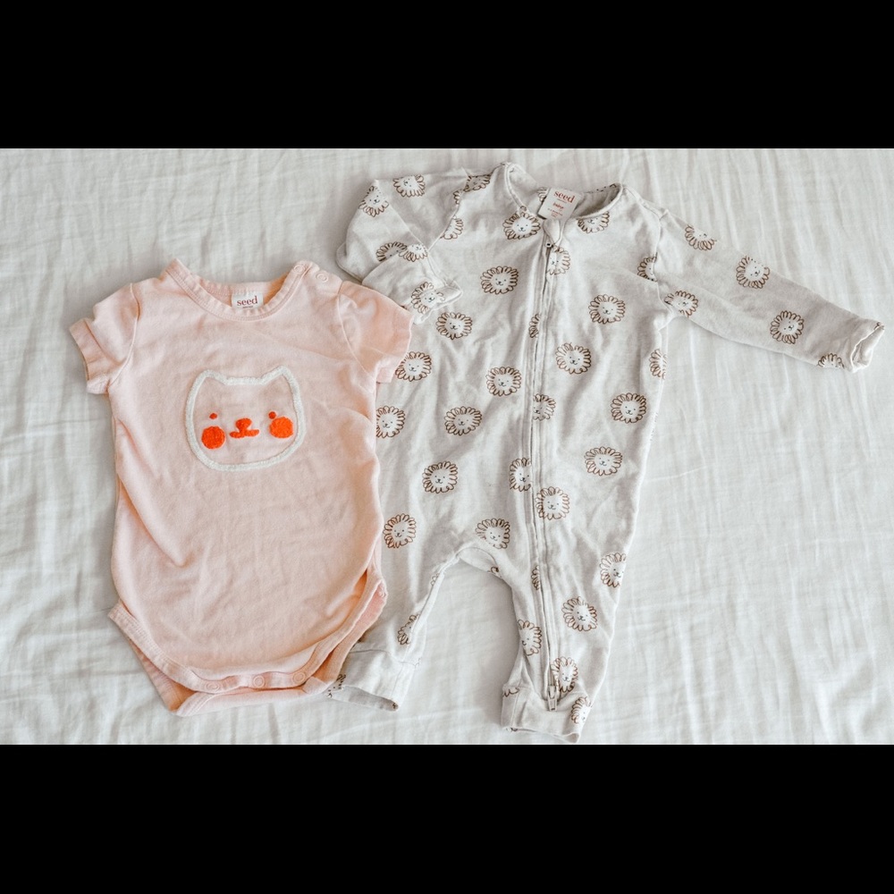 Bundle Seed Heritage Bodysuit & Footie Size 3M